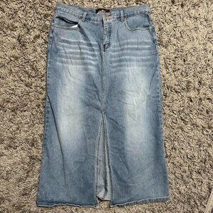 Vintage 2000s Denim Front Slit Midi Skirt Size 13 by Lazer